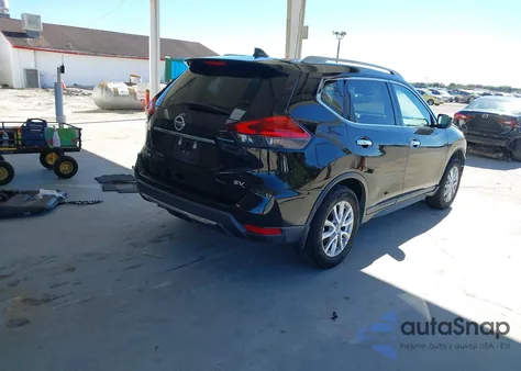 2017 Nissan Rogue Sv z USA, uszkodzony, nr VIN 5N1AT2MT3HC833809